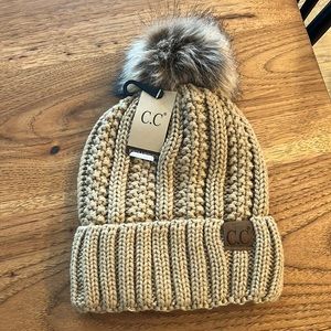 C.C Sherpa‑Lined Beanie – Cozy Cable Knit Winter Hat (One Size)